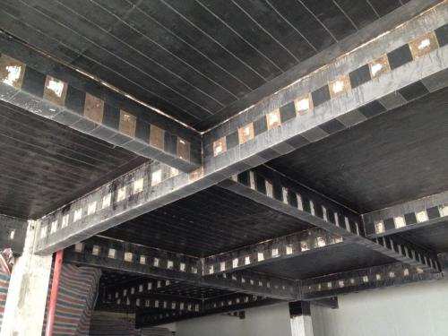 建筑<a href=http://m.fogandshadows.com target=_blank class=infotextkey>加固公司</a>的工資組成