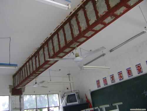 <a href=http://m.fogandshadows.com target=_blank class=infotextkey>粘鋼加固</a>